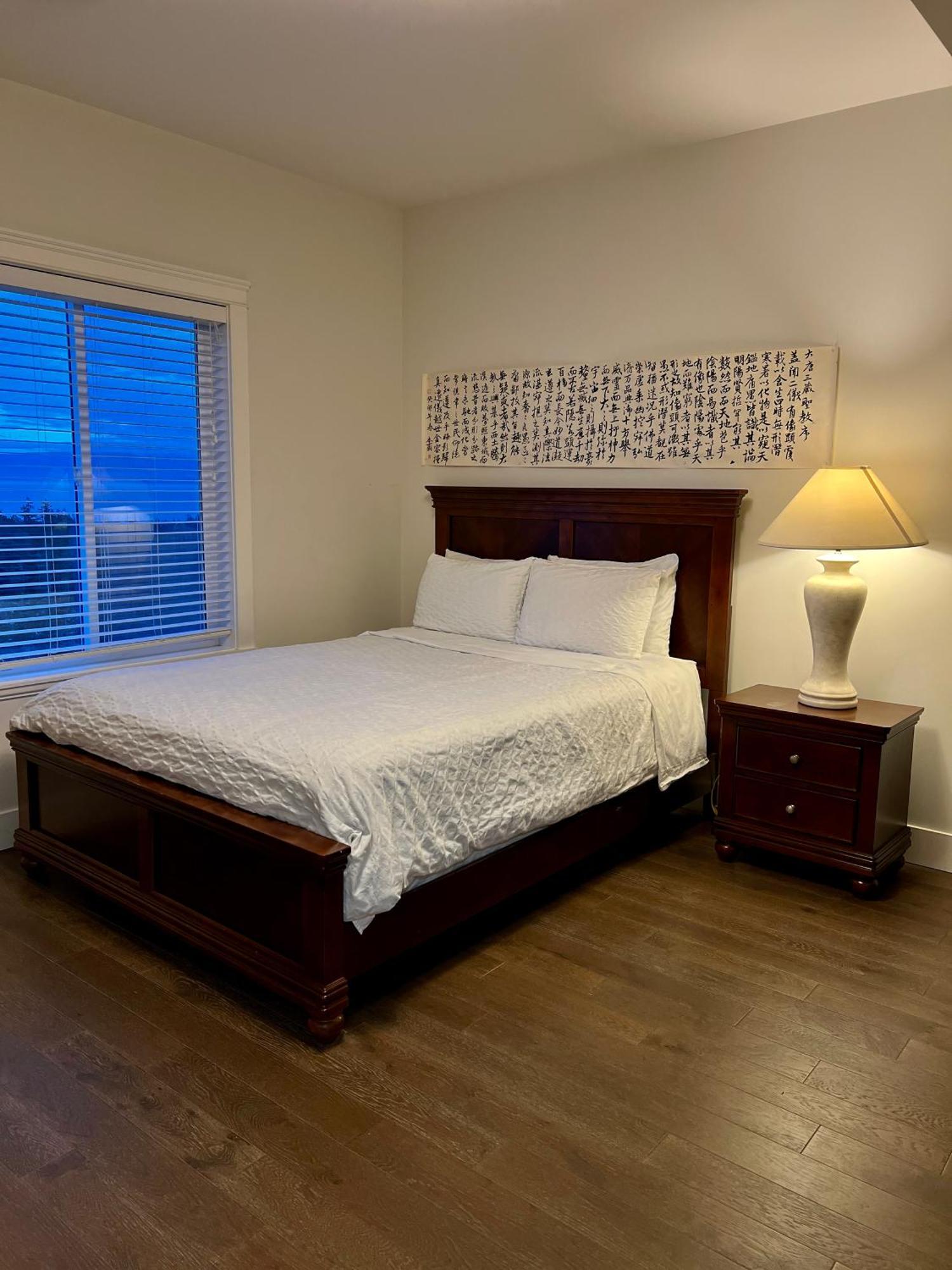 Ocean Melody Vacation Rooms Nanaimo Exterior photo